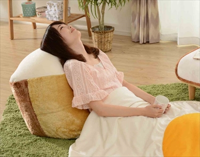 食パンビーズクッション