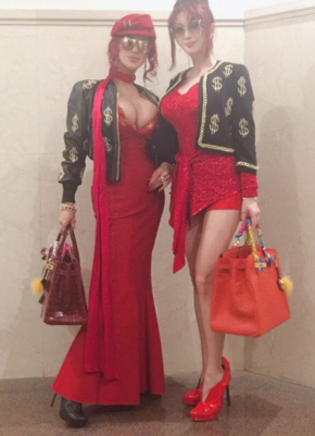 叶姉妹 スリーサイズ バスト ドレス ジョジョの奇妙な冒険