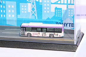 パープルバージョンも