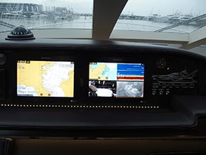 JACK 72 Dea del mareの操舵コンソールその1