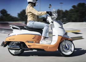 ジャンゴ125エバージョン