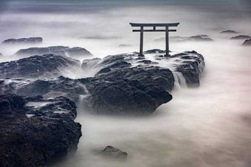 雲海 写真 大洗磯前神社 神磯の鳥居 撮って出し