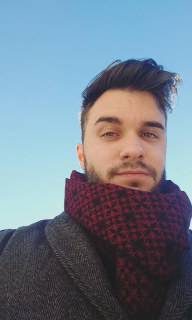 ムキムキ 男性 コスプレイヤー ヘラクレス