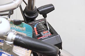 アナログなのにデジタルっぽい仕組みとデザインがまたいい