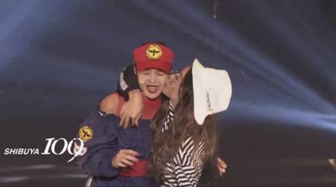 にこるん みちょぱ 藤田ニコル 池田美優 関係 親友 キス 超十代