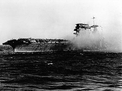 ポール・アレン レキシントン 軍艦 海底で発見