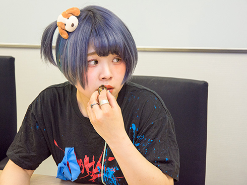 かみつき！MAD-DOG カブトムシ 地下アイドル