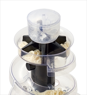 大人の流しそうめん