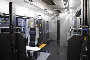 B.B.BASE JR東日本 輪行 サイクリスト 両国