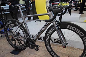 B.B.BASE JR東日本 輪行 サイクリスト 両国