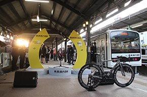 B.B.BASE JR東日本 輪行 サイクリスト 両国