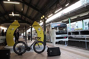 B.B.BASE JR東日本 輪行 サイクリスト 両国