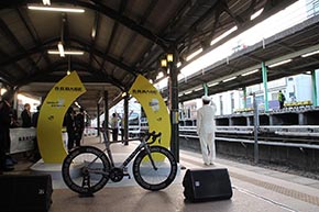 B.B.BASE JR東日本 輪行 サイクリスト 両国