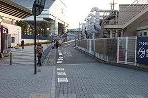 B.B.BASE JR東日本 輪行 サイクリスト 両国