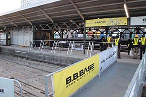 B.B.BASE JR東日本 輪行 サイクリスト 両国