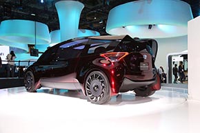 FCVのコンセプトモデル「Fine-Comfort Ride」