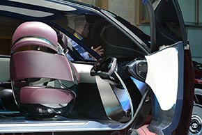 FCVのコンセプトモデル「Fine-Comfort Ride」