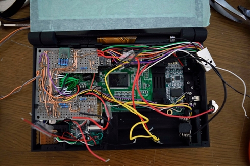 校則「PC持ち込み禁止です」高校生「Windows10搭載の“電子辞書”を自作しました」　天才すぎると話題に