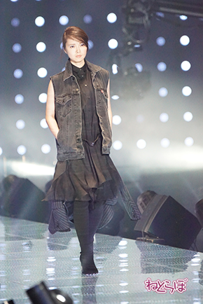 TGC 欅坂46 乃木坂46 白石麻衣 さゆりんご まいやん