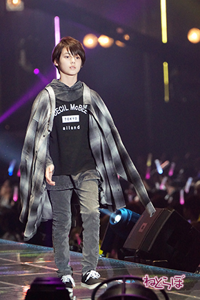 TGC 広瀬すず 中川大志 志尊淳 東京ガールズコレクション