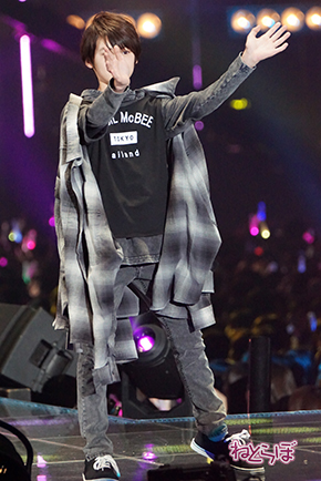 TGC 広瀬すず 中川大志 志尊淳 東京ガールズコレクション 翔