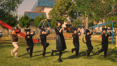 広瀬すず チャルメラ 明星 くろネコ ちゃるめニャダンス