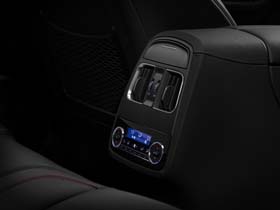 レヴァンテ・トロフェオ：内装