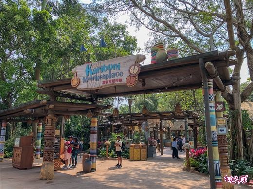 香港ディズニーランド カリブニ・マーケットプレイス