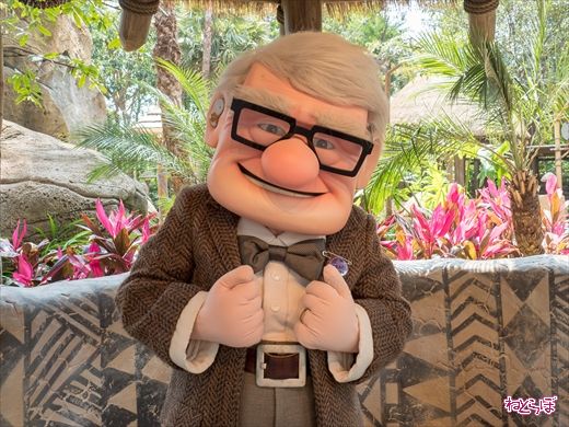 香港ディズニーランド カールじいさんの空飛ぶ家