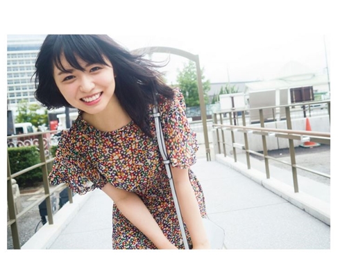 欅坂46　菅井友香　長濱ねる　渡辺梨加　1st写真集