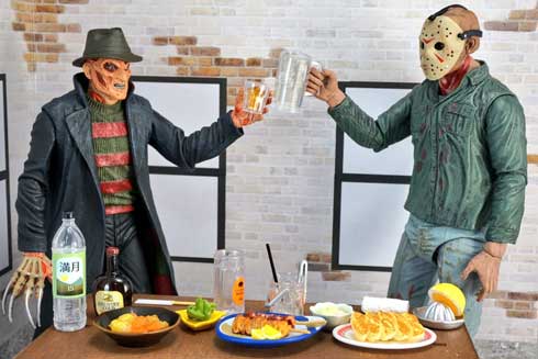 12日の木曜日 13日の金曜日 ジェイソン フィギュア 寝る