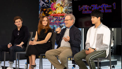 レディ・プレイヤー１ スティーブン・スピルバーグ ジャパンプレミア タイ・シェリダン オリヴィア・クック 森崎ウィン ゴジラ デロリアン メカゴジラ 金田バイク