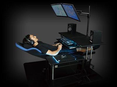 ゲーミングデスク