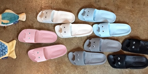 キャットサンダル