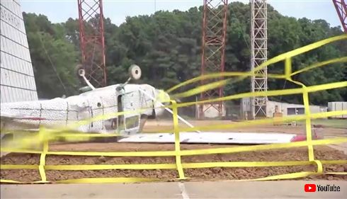 キーーン……ドガァッ！！！　NASAがダミー人形を使った事故実験映像を公開