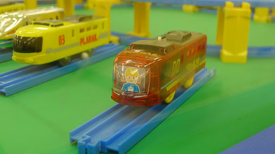 のりのりプラレール