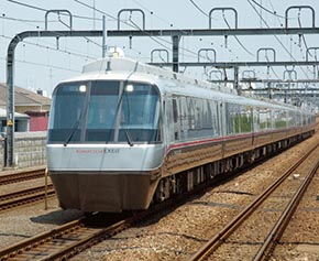 （参考）ロマンスカーEXEα（30000形／2017年〜）