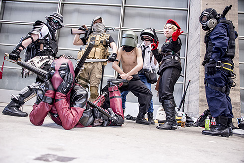 ニコニコ超会議 コスプレイヤー 幕張メッセ ニコニコ動画 アニメ 漫画 ミリタリー デッドプール レインボーシックスシージ