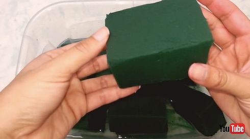 緑のスポンジ1枚目