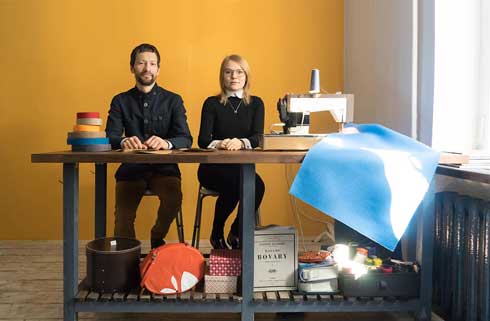 翼のレザーリュック 羽根 KRUKRUSTUDIO ハンドメイド