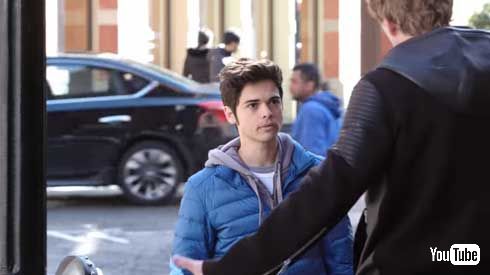 空手 バイク 壊す ドッキリ Cobra Kai