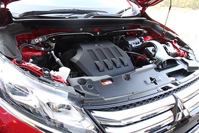 SUV 三菱 エクリプスクロス 試乗 C-HR ヴェゼル CX-3 ジューク