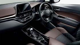 C-HR：内装（G／G-T）