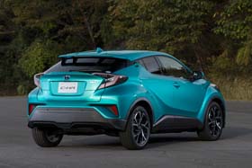 トヨタ C-HR SUV