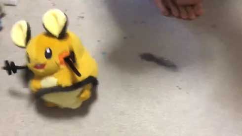生命 デデンネ 人形 動き