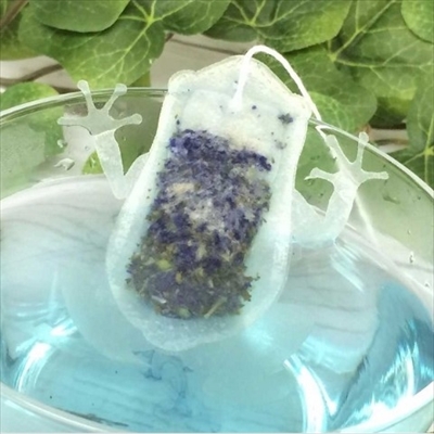 カエルのティーバッグ