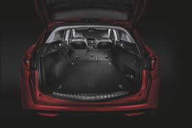 アルファ ロメオ ステルヴィオ SUV