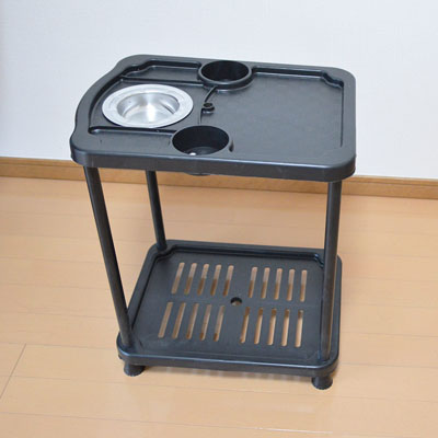 サイドテーブル