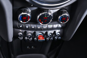 新型「MINI」 （2018年5月発表）