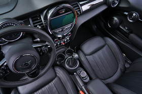 新型「MINI」 （2018年5月発表）